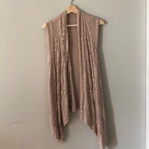 Cream Sleeveless Duster